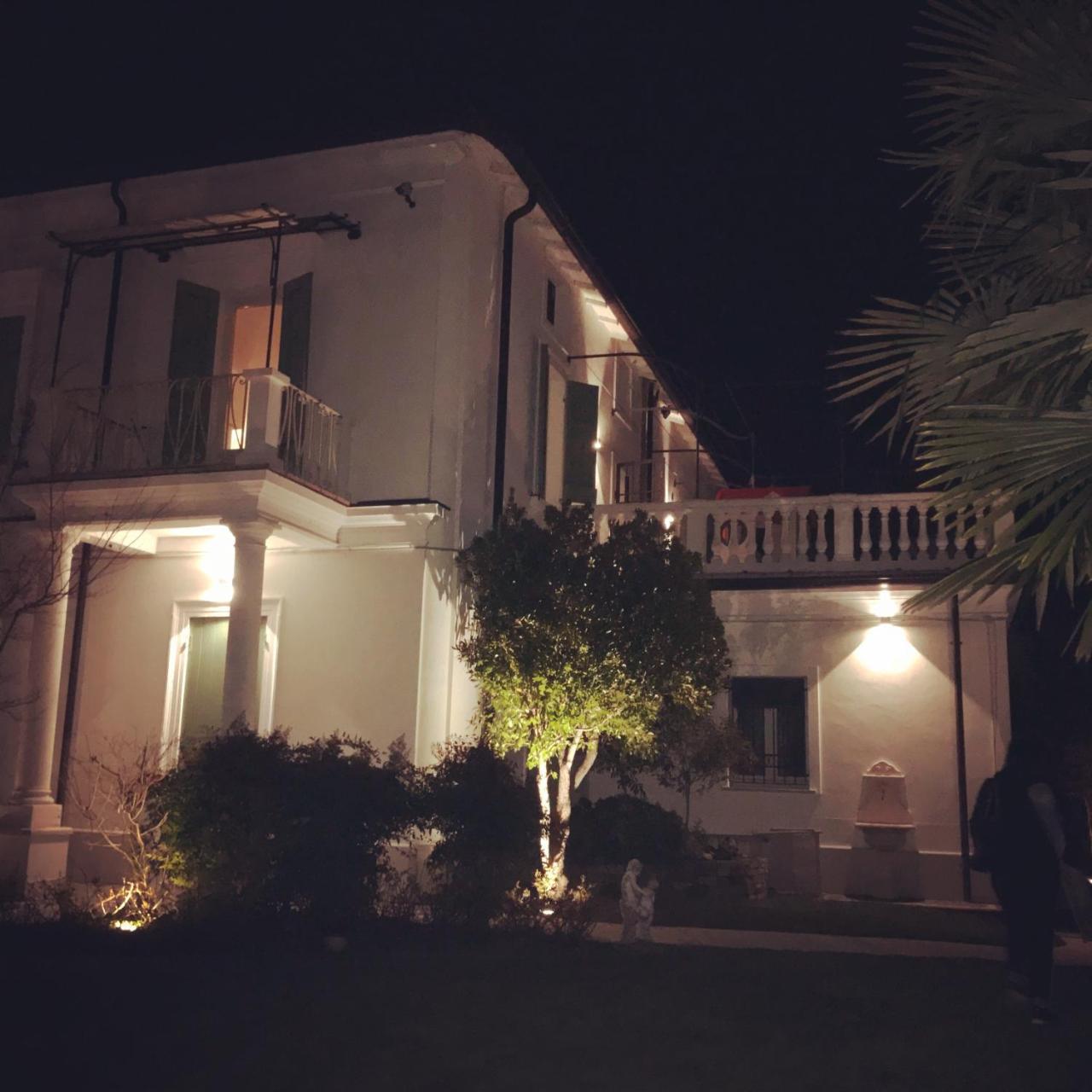 Maison Fortune カステルヌオーヴォ・デル・ガルダ エクステリア 写真